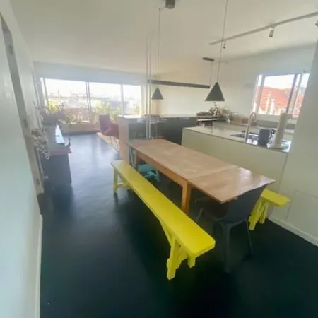 With Stunning View Of And Eiffel Tower Lägenhet